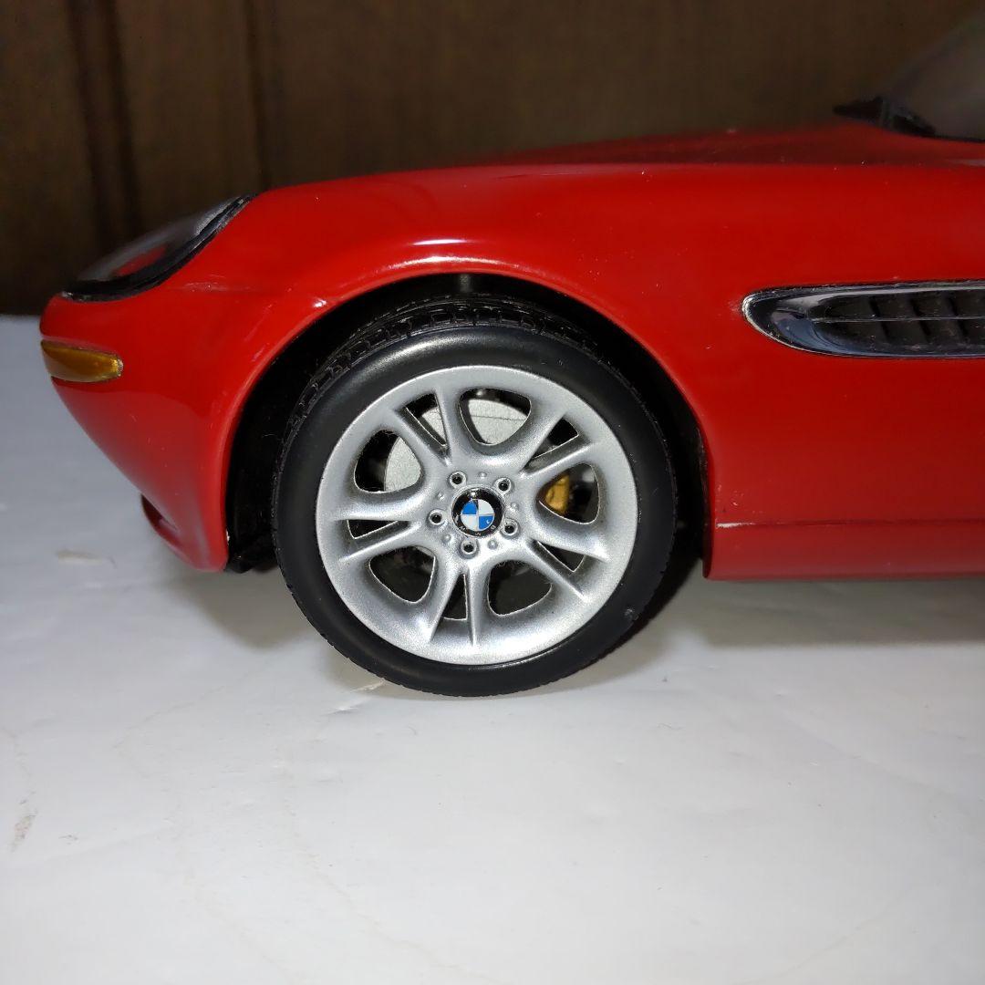  Z8 レッド 1/18 京商