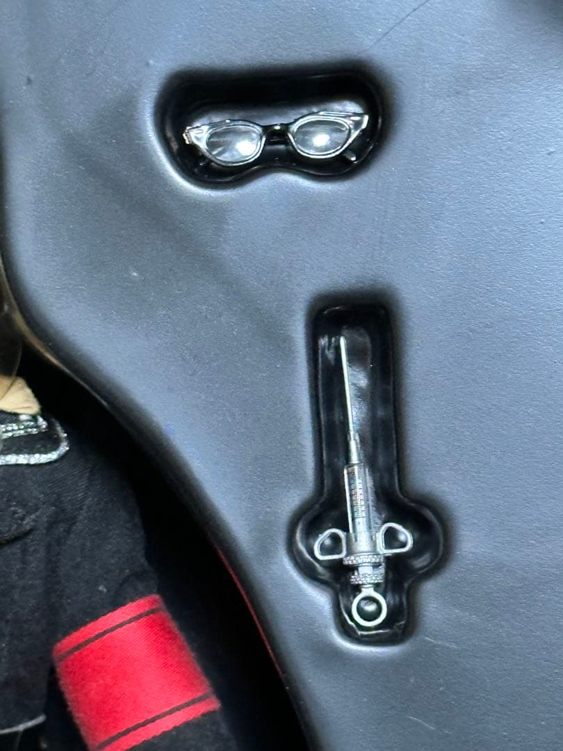 ザ・スピリット シルケン・フロス 1/6サイズ　ホットトイズ