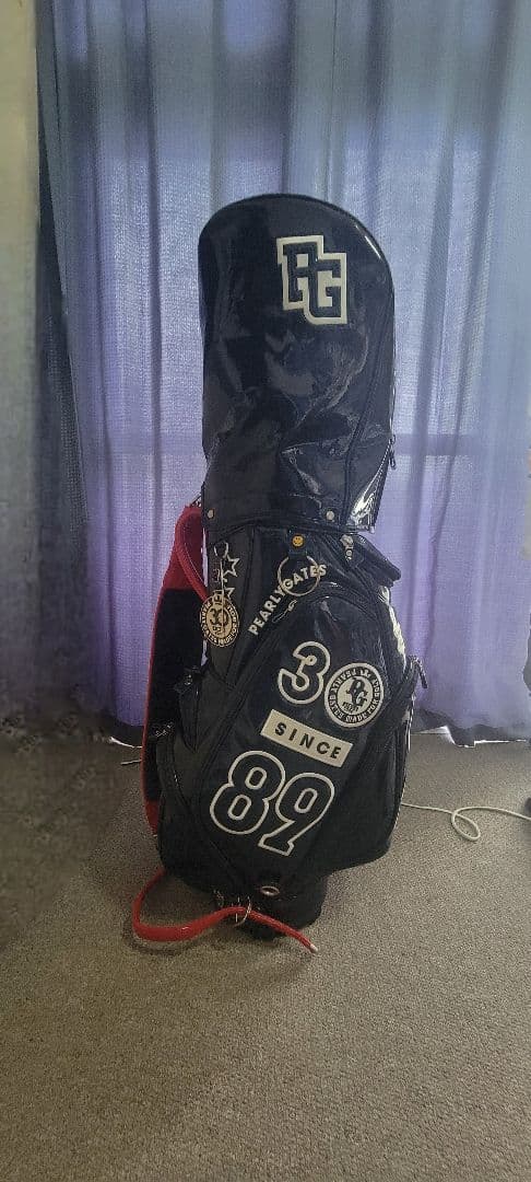 PEARLY GATES 30周年記念キャディバッグ
