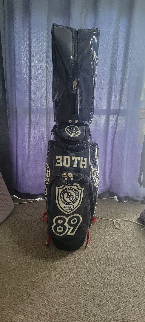 PEARLY GATES 30周年記念キャディバッグ
