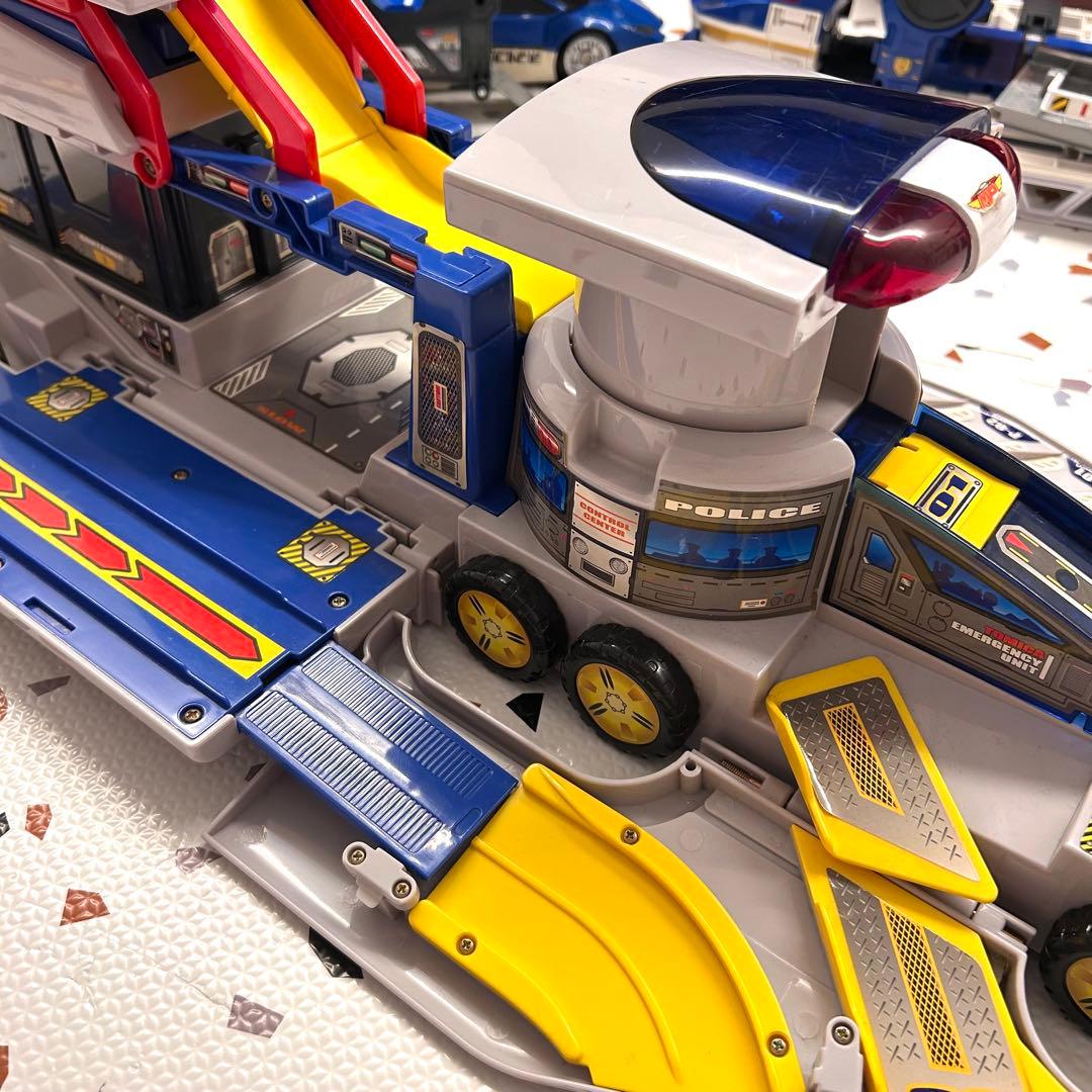 【新品電池交換済み】トミカ マグナムパトレーラー ハイパーブルーポリス おもちゃ