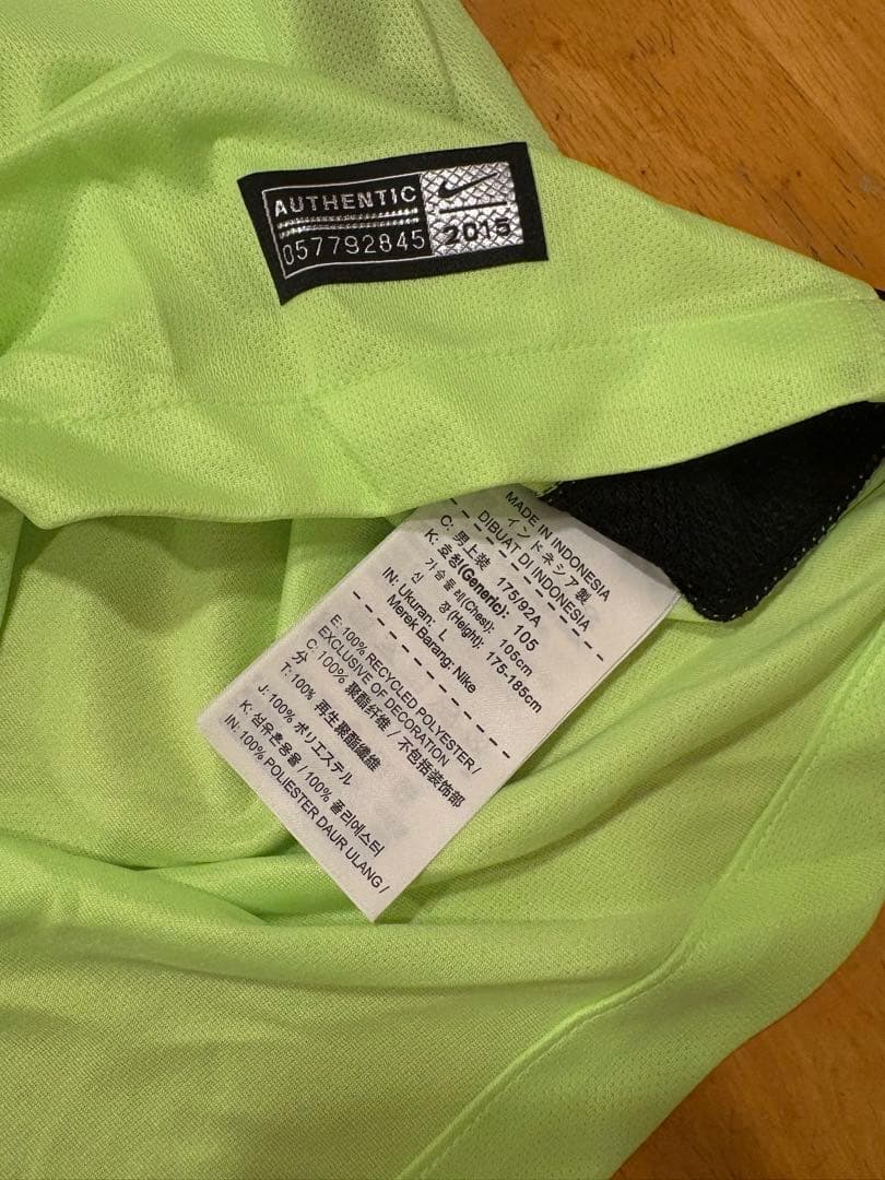 正規品 中古 美品 マンチェスターシティ15/16 3rd L アグエロ