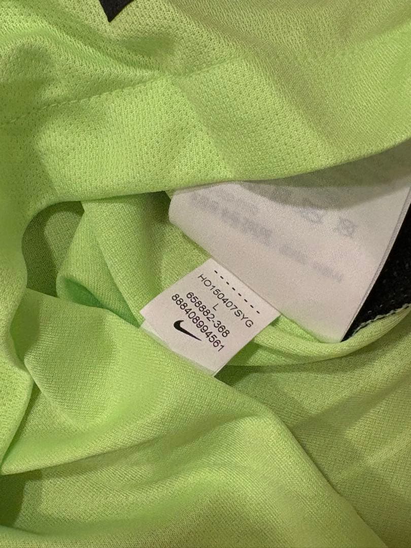 正規品 中古 美品 マンチェスターシティ15/16 3rd L アグエロ