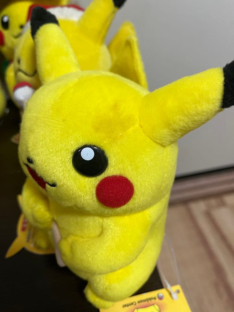 ポケモンまとめ売り ポケモンセンターマンスリーピカチュウ ぬいぐるみ 14セット