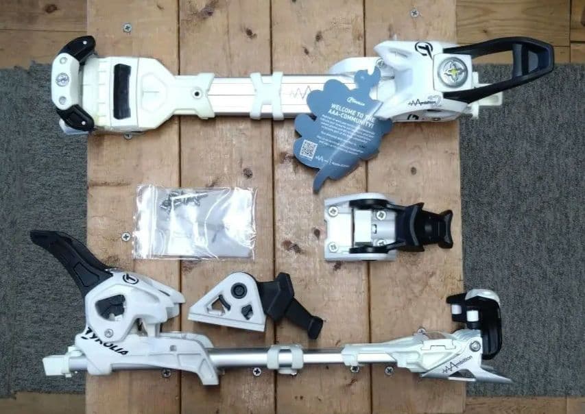 Tyrolia Ambition 12 ビンディング ホワイト/ブラック