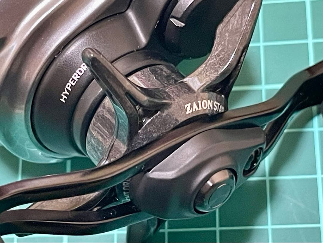 【美品】ダイワ 21 アルファス SV TW 800XHL