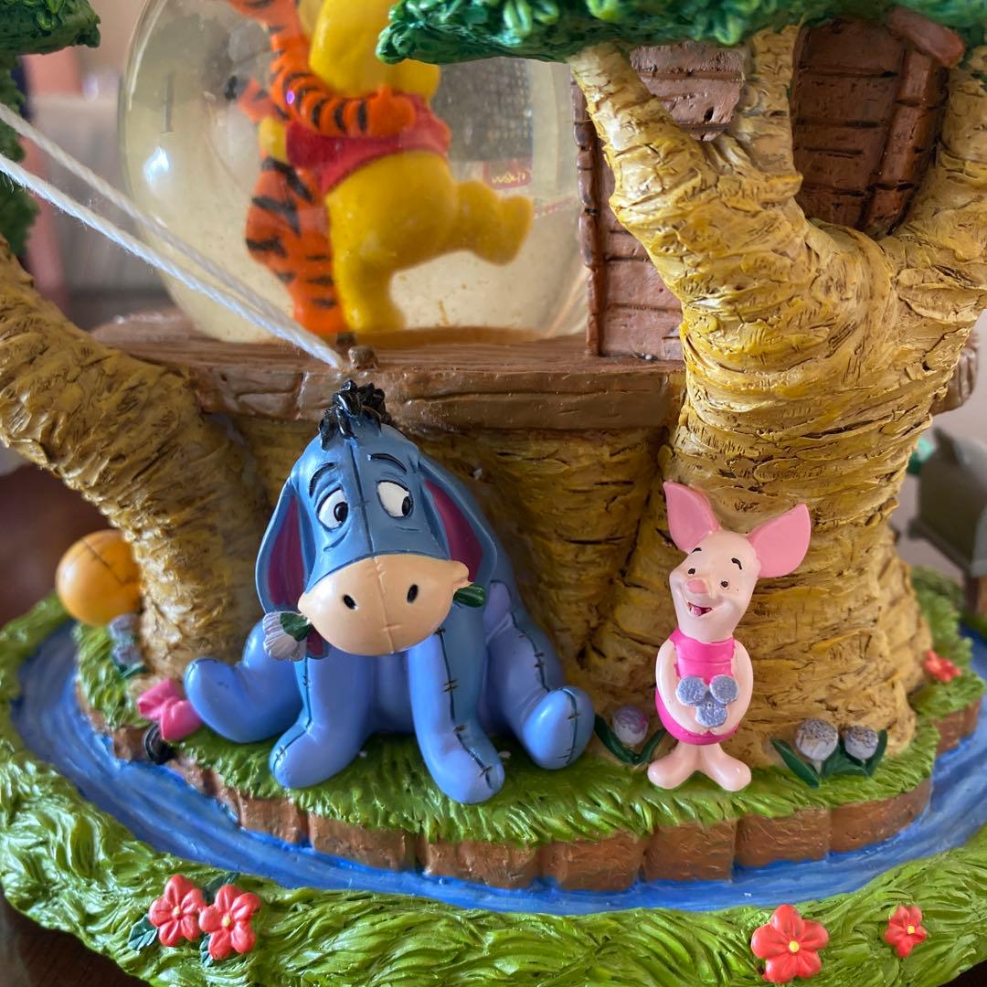 クマのプーさん Tigger's Treehouse スノードーム