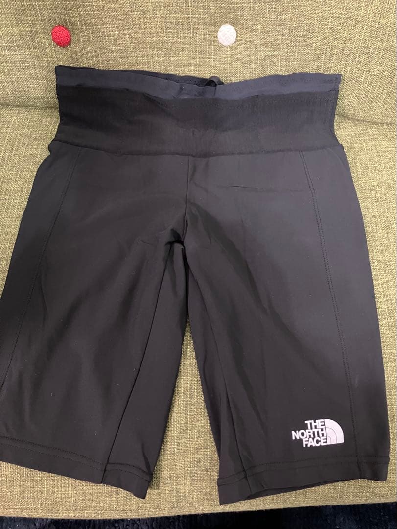 THE NORTH FACEインパルスショートタイツ　Lサイズ　新品未使用　黒