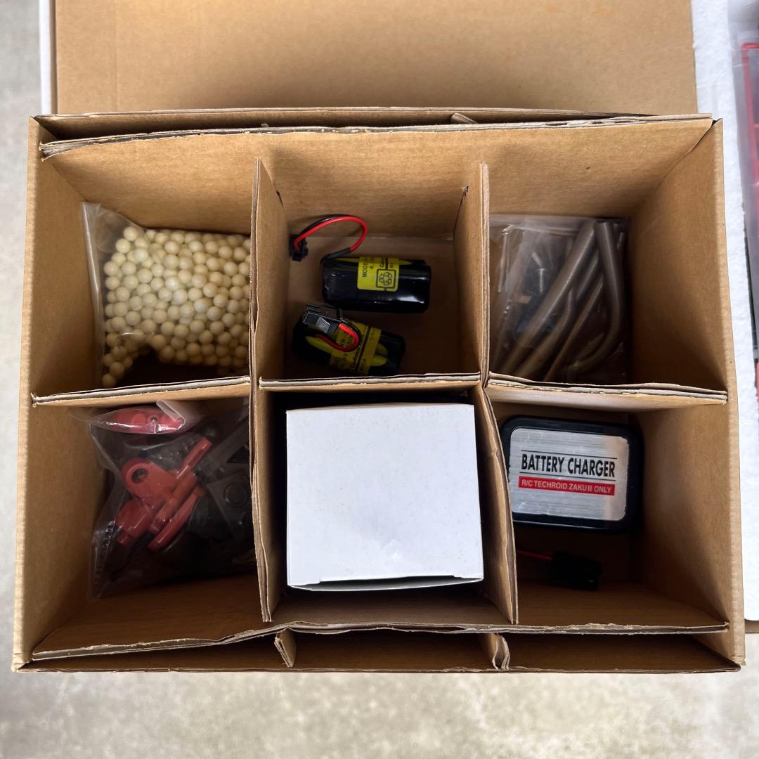 BANDAI R/Cテックロイド MS-06S ZAKUⅡ シャア専用ザク