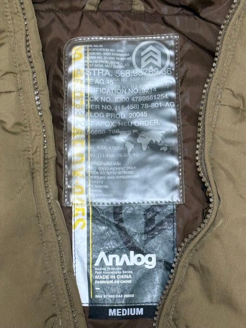 BURTON Analog 00S Y2K ボードジャケット ダウンジャケット