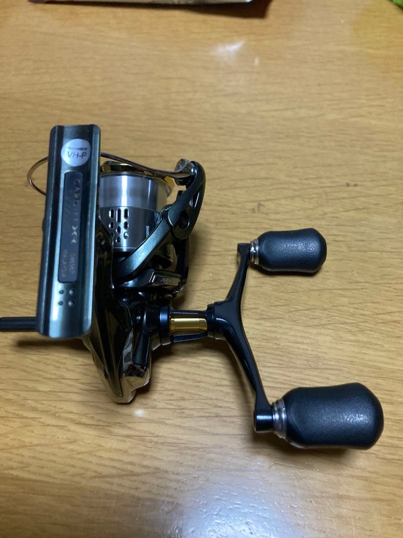 23カーディフXR C2000SHG 18ステラスプールハンドル