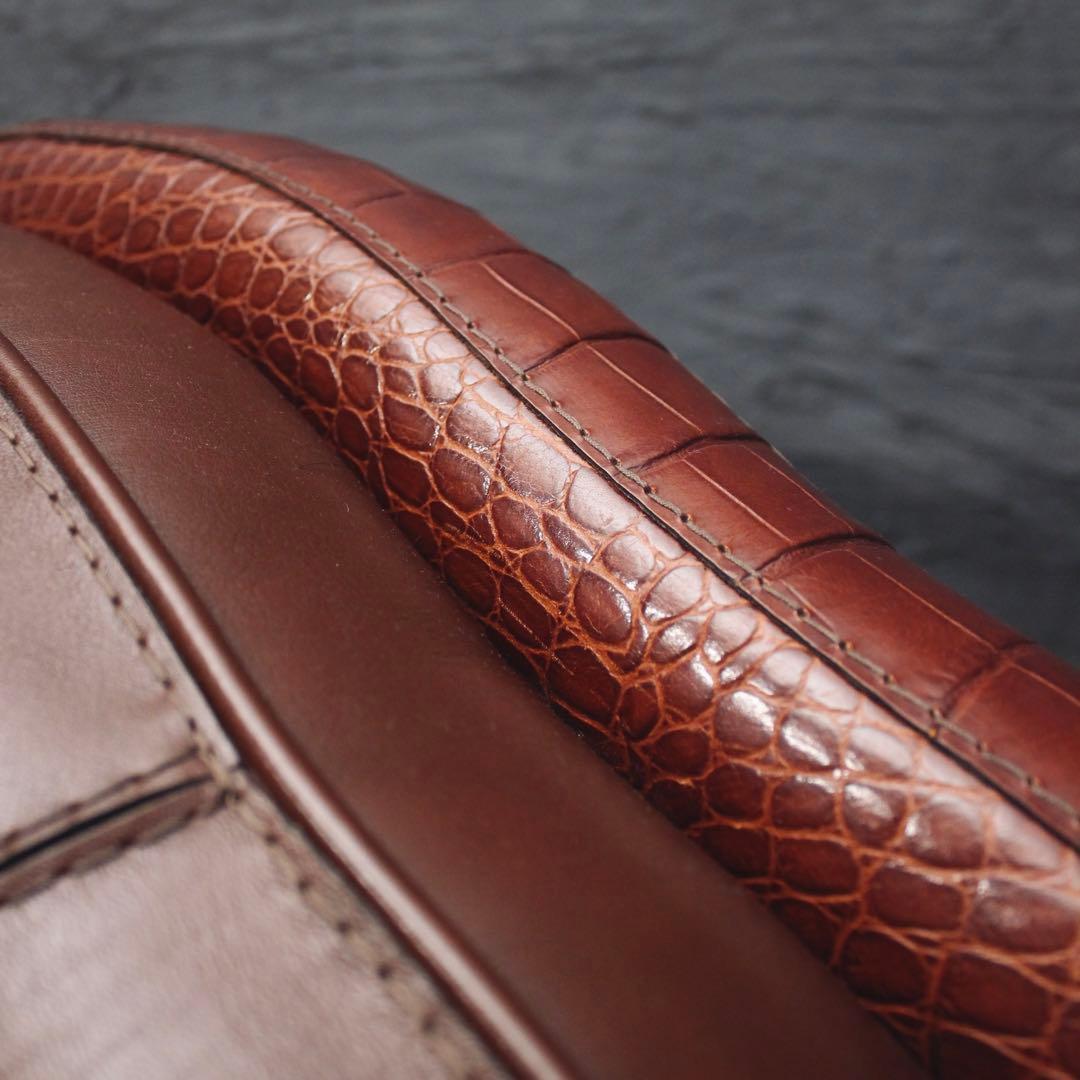 首都圏送無料〜　BASTEXイタリア超一流ソファ 総本革＋ワニ革　アンティーク