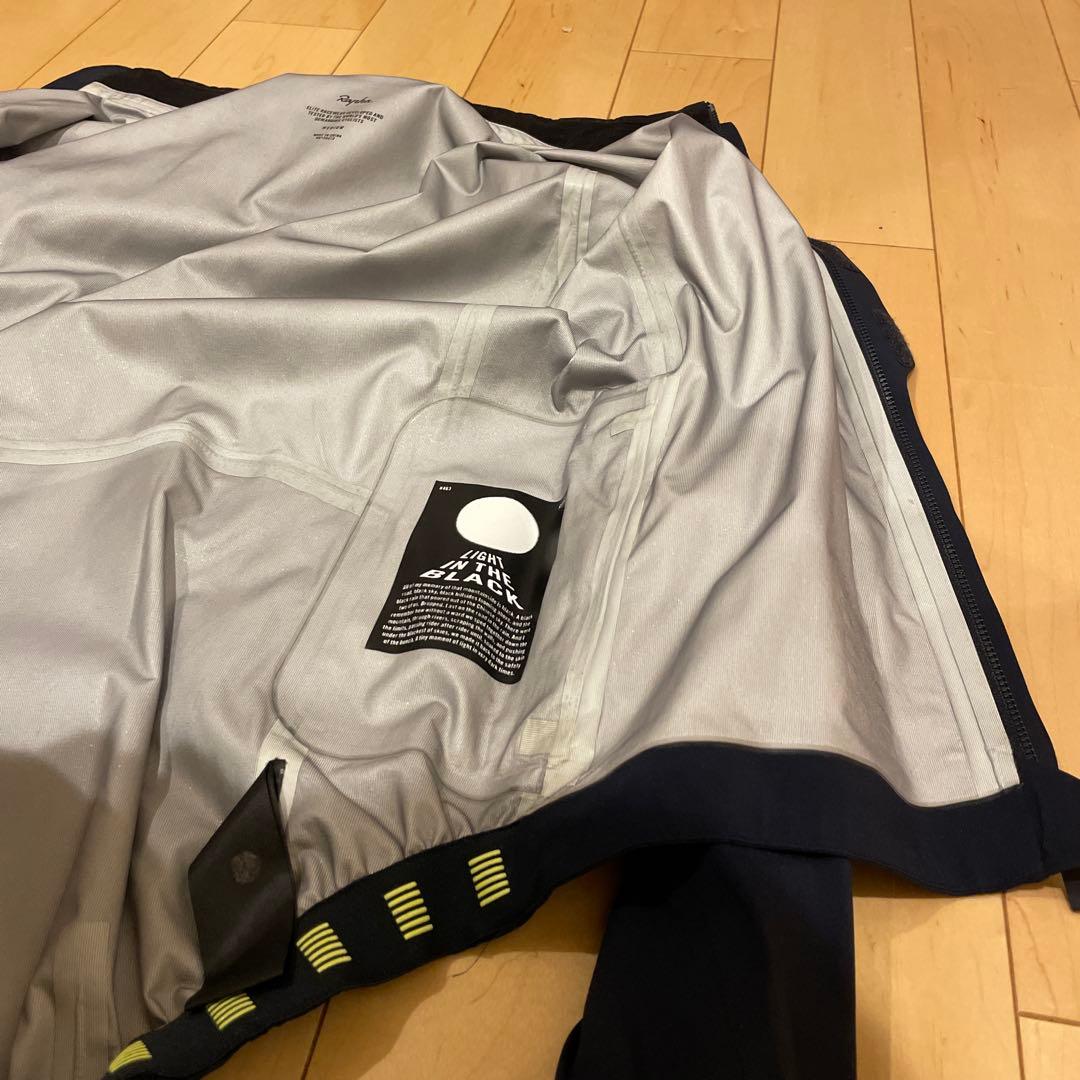 ラファ プロチームレースケープ　size M