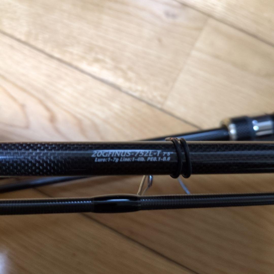 20フィネッツァux　752L-S 752L-T