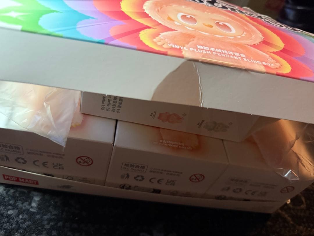 正規品 ラブブ Big into Energy LABUBU ４体セット