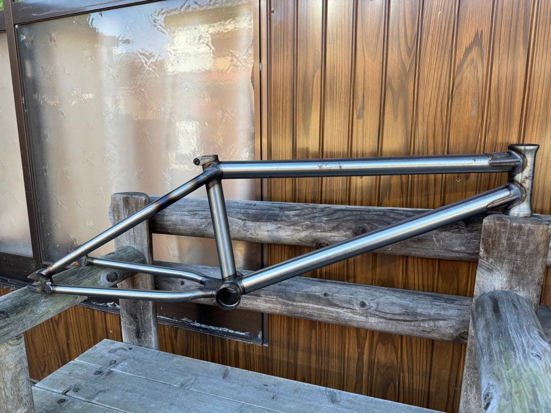 BMXフレーム STRESS CREW FRAME 20.8”