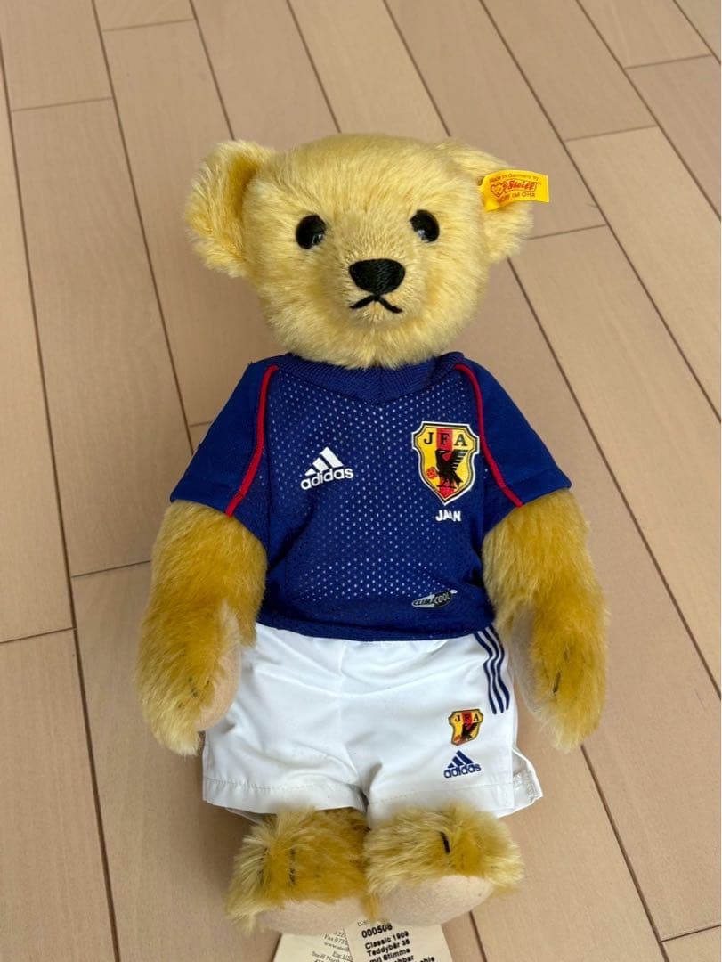 シュタイフアディダスコラボテディベア、日韓ワールドカップ2002 非売品　美品