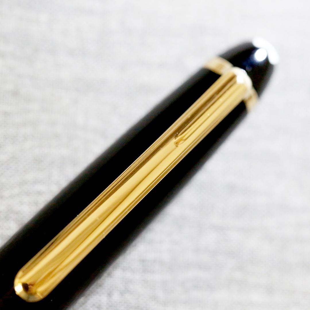 【送料込み】モンブラン 万年筆 １４４ マイスターシュテュック