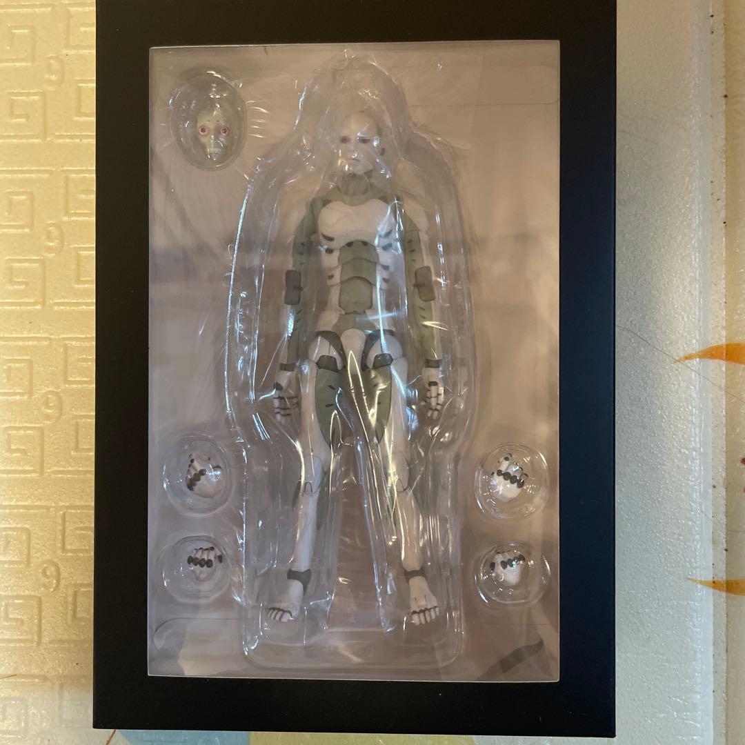 東亜重工製 合成人間