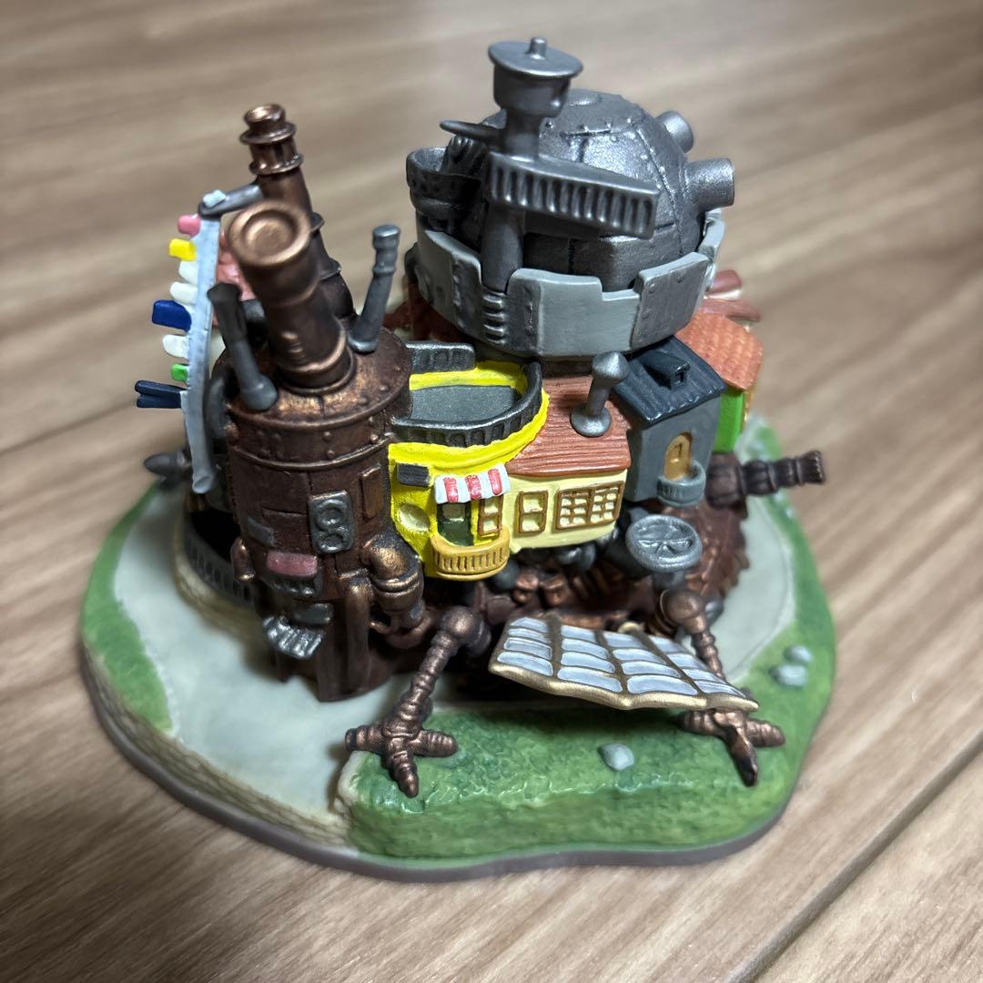 ジブリパーク限定　ハウルの動く城　ジオラマフィギュア