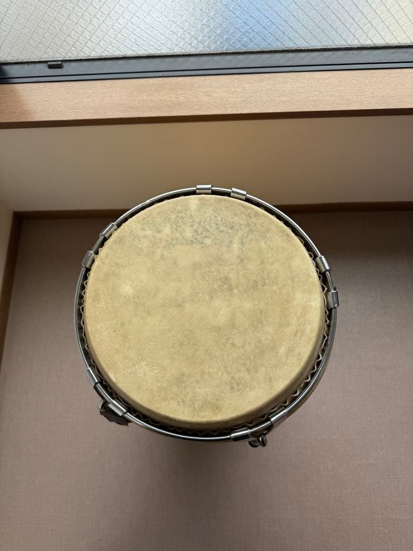 イエロー コンガ supremeステッカー付き