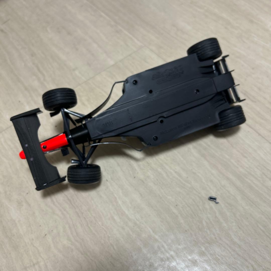 ミニチャンプス　マクラーレン MP4/14 メルセデス 1999 1/18