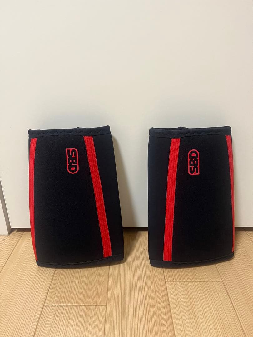 SBD エルボースリーブ Lサイズ 黒/赤