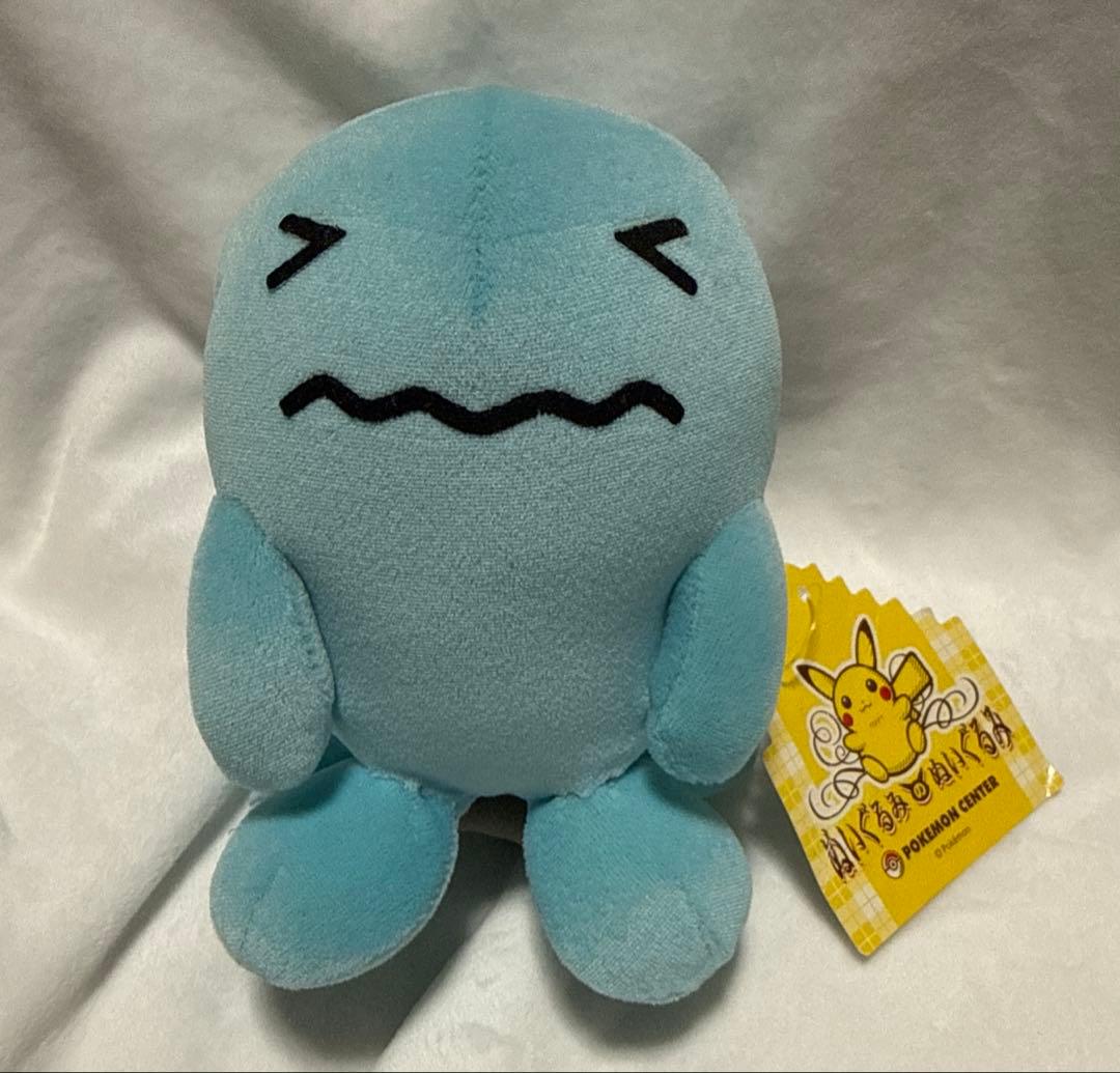 公*o様 ポケモンセンター　2001 ソーナンス　ぬいぐるみのぬいぐるみ　タグ付