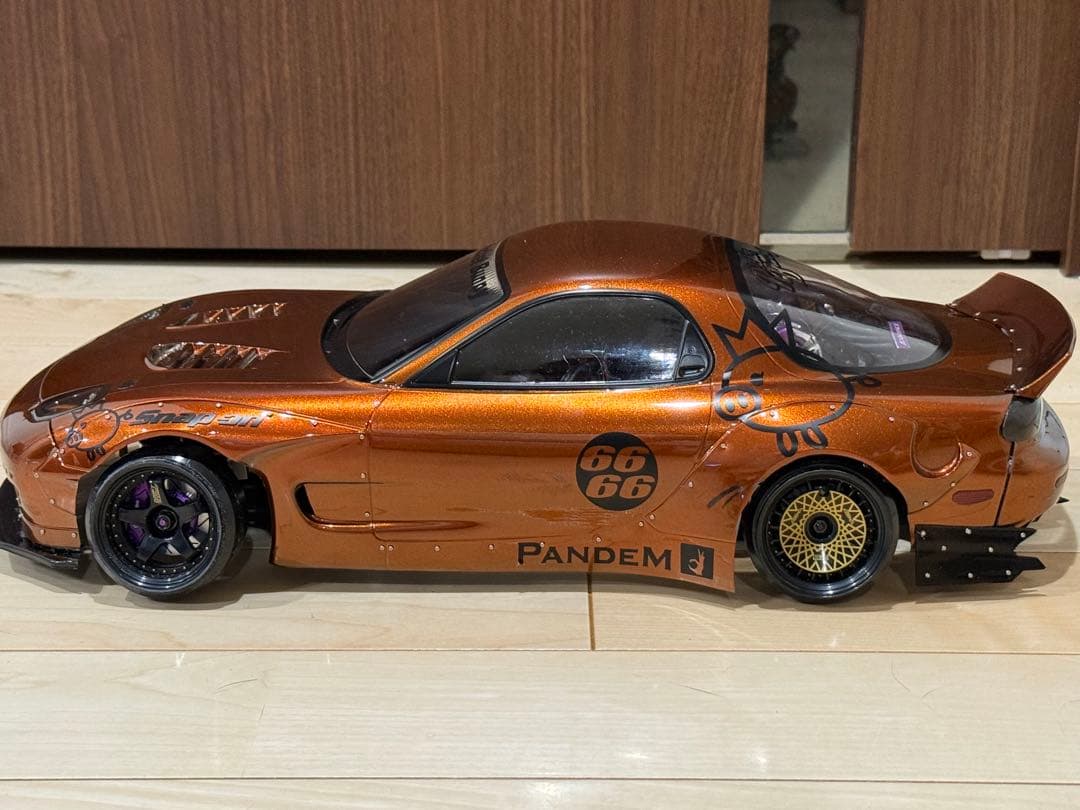 アディクションMAZDA RX-7 FD3S Rocket Bunny