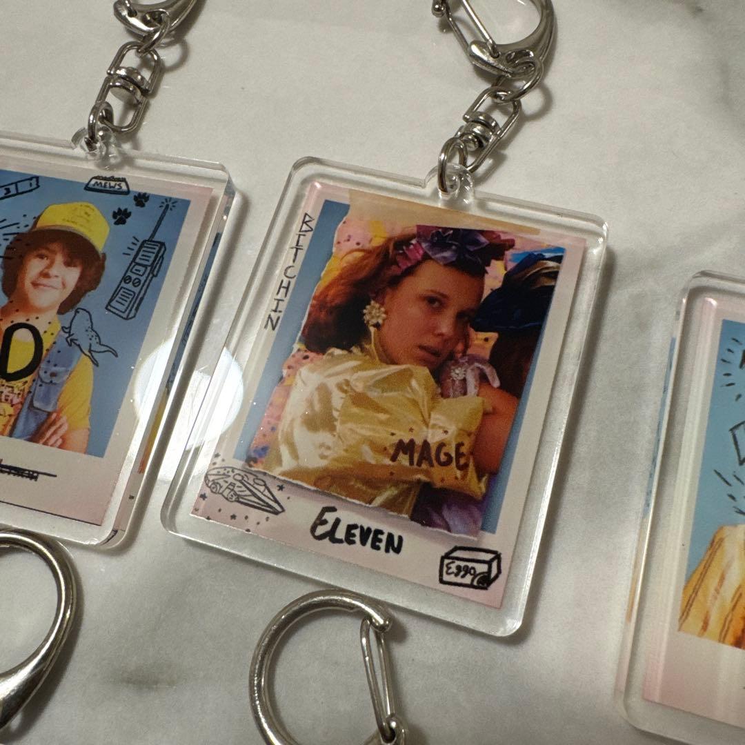 A*a様 ストレンジャー・シングス　落書きデザイン キーホルダー全6種類セット