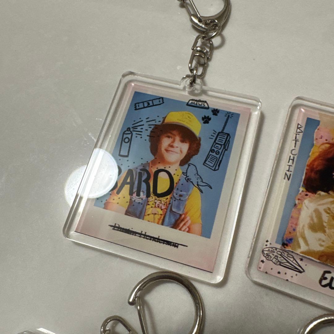 A*a様 ストレンジャー・シングス　落書きデザイン キーホルダー全6種類セット