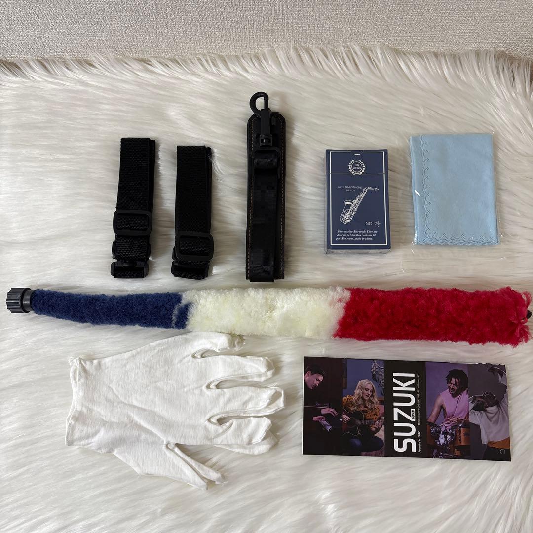 SUZUKI アルトサックス ケース付き