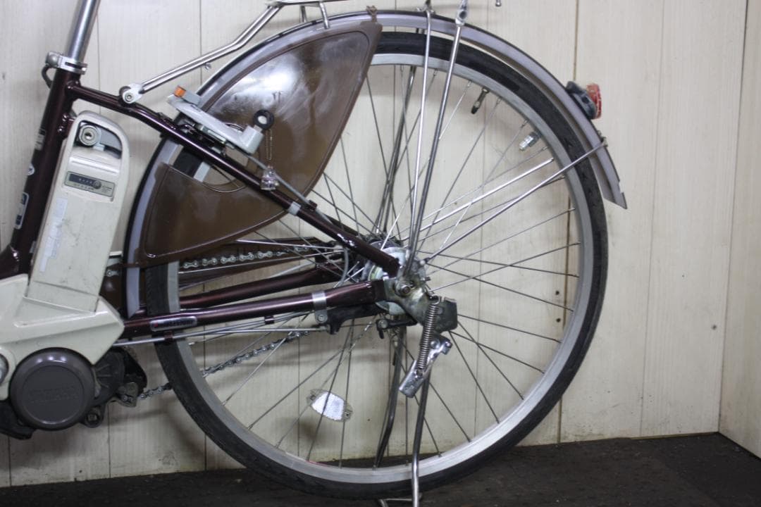 ブリヂストンA22アシスト 大容量リチウムイオン8.1AH 26インチ 3段 茶