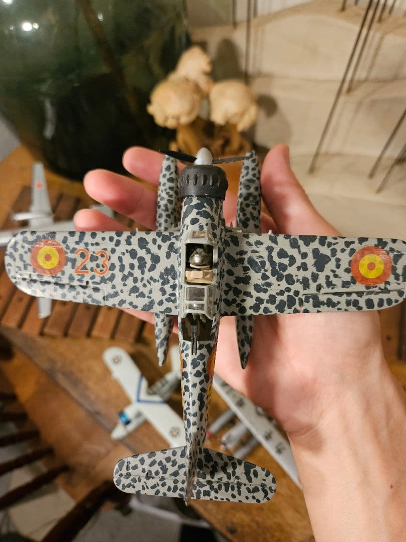 飛行機　戦闘機　模型　プラモデル　航空自衛隊　水上　ドイツ　日本軍　昭和レトロ