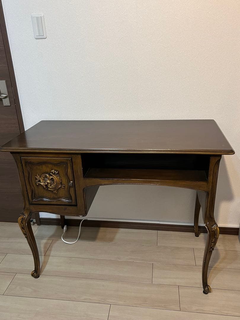 アンティーク　ネイルデスク　パソコンデスク　学習机　猫脚　ロココ調