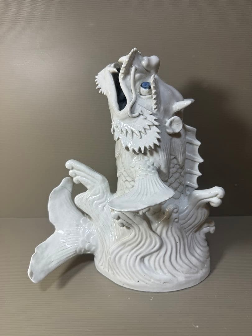 2330 激レア　龍首魚尾　平戸白磁龍置物　時代物
