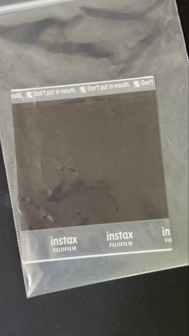 Y*i様 志田こはく　サイン入り　チェキ　ポラロイド