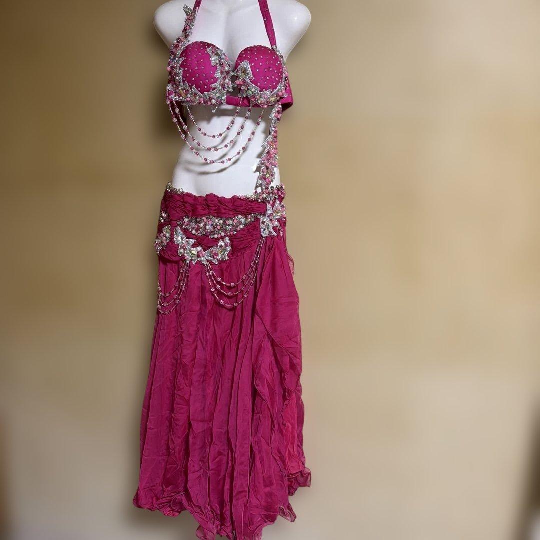 ピンクのベリーダンスセットアップ in Egypt style