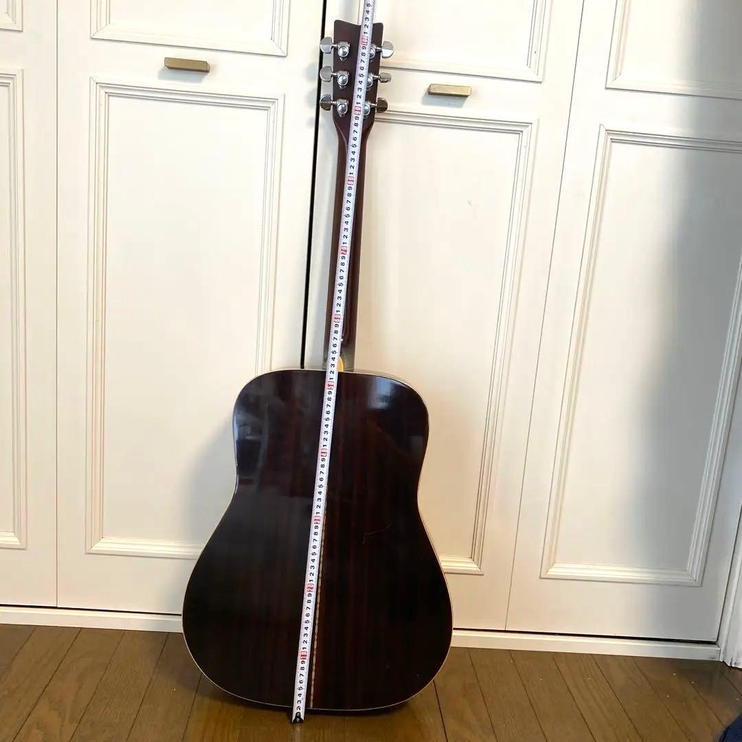 ヤマハ　YAMAHA アコースティックギター　FG201