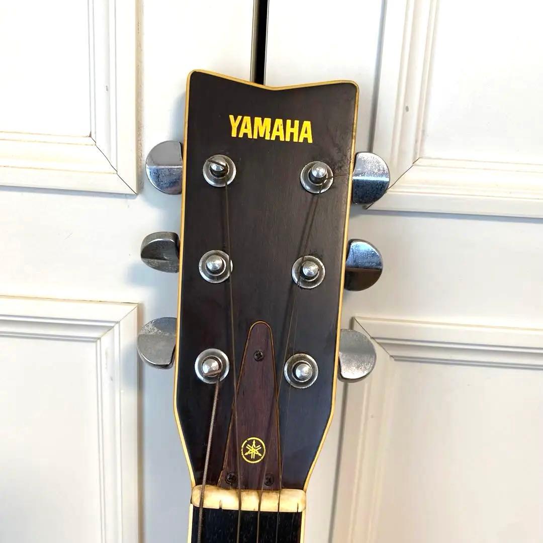 ヤマハ　YAMAHA アコースティックギター　FG201