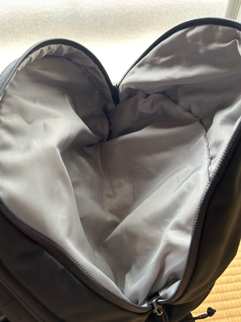 patagonia パタゴニア スノードリフター 30L S/M ブラック