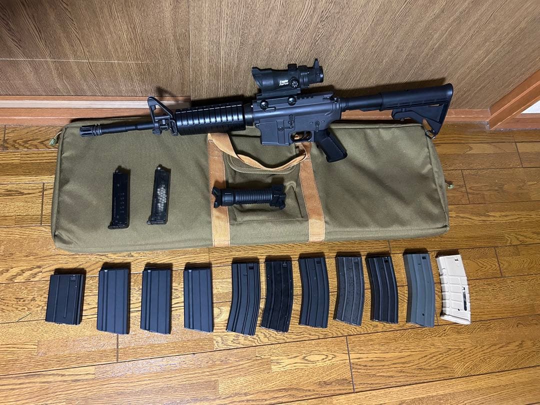 東京マルイ　スタンダード電動ガン　M4A1(