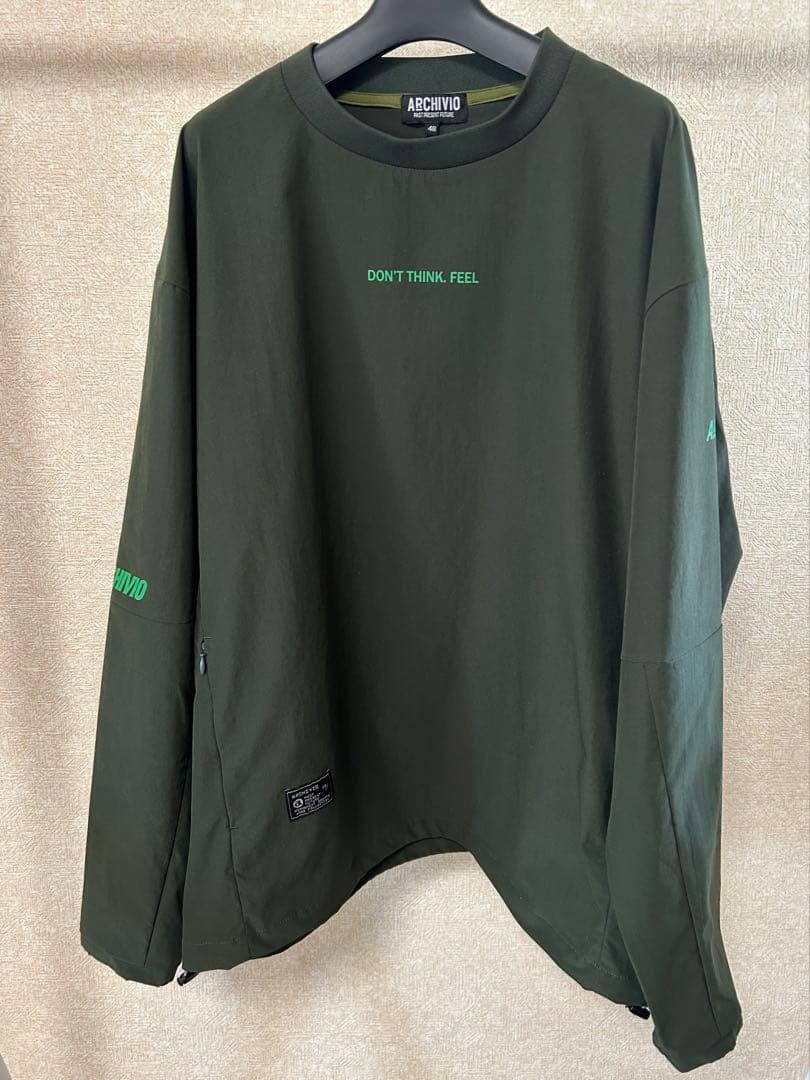 アルチビオ プルオーバー カーキ