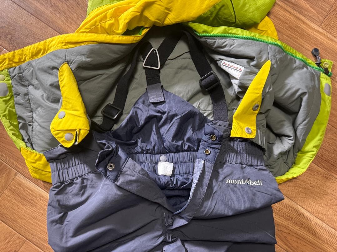 モンベル スノーウェア上下セット 130cm グローブ付き