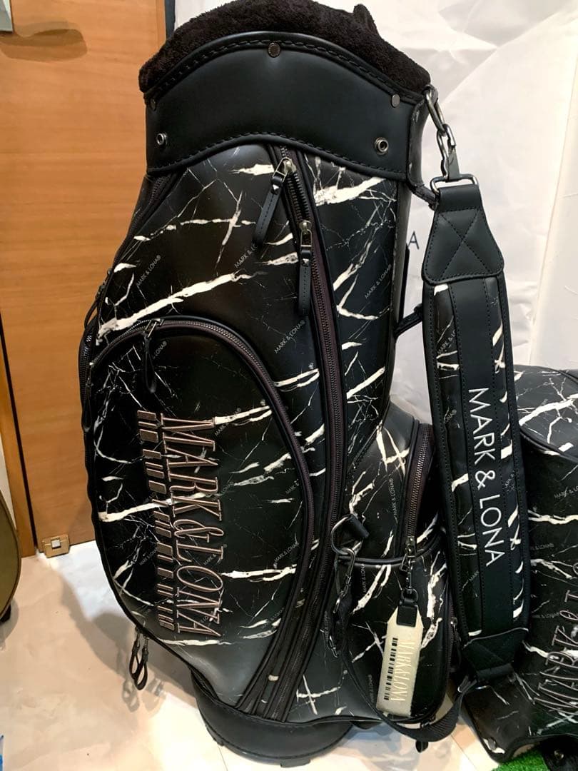 希少　即完売　マークアンドロナ　mark&lona キャディバッグ　大理石柄