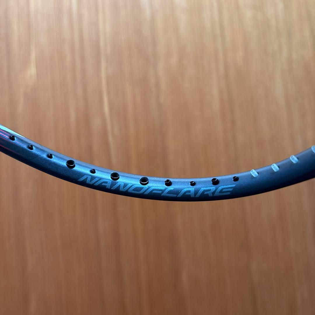 【美品】ナノフレア700 NANOFLARE 700 バドミントンラケット