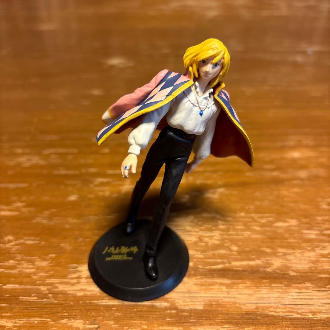 ハウルの動く城万年カレンダー＆フィギュア