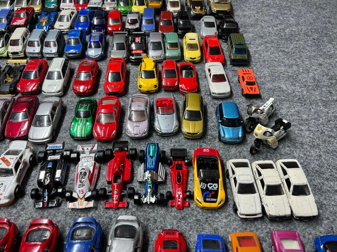 トミカ まとめ売り ミニカー 約150台セット 働く車 旧車 名車