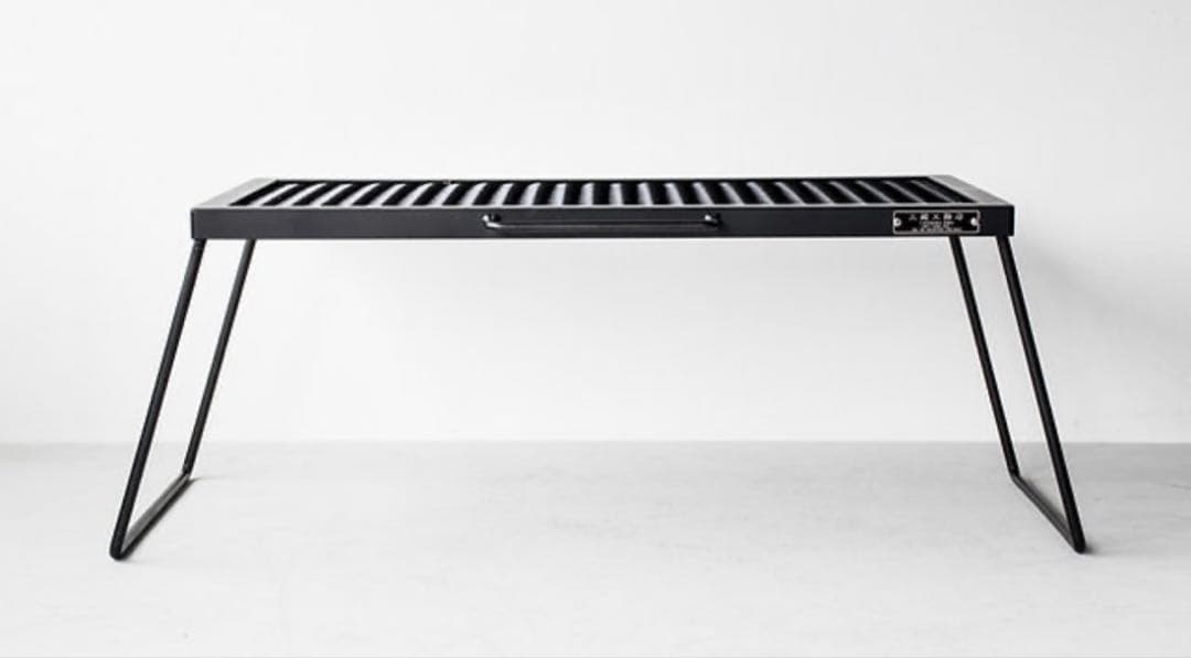 サンゾー工務店　アイアンテーブル