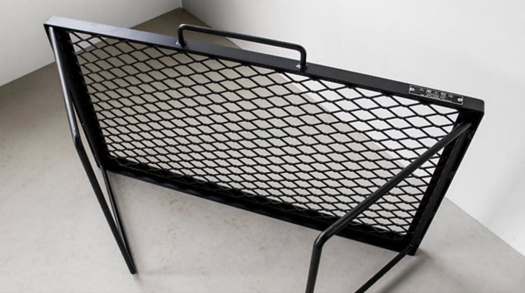 サンゾー工務店　アイアンテーブル